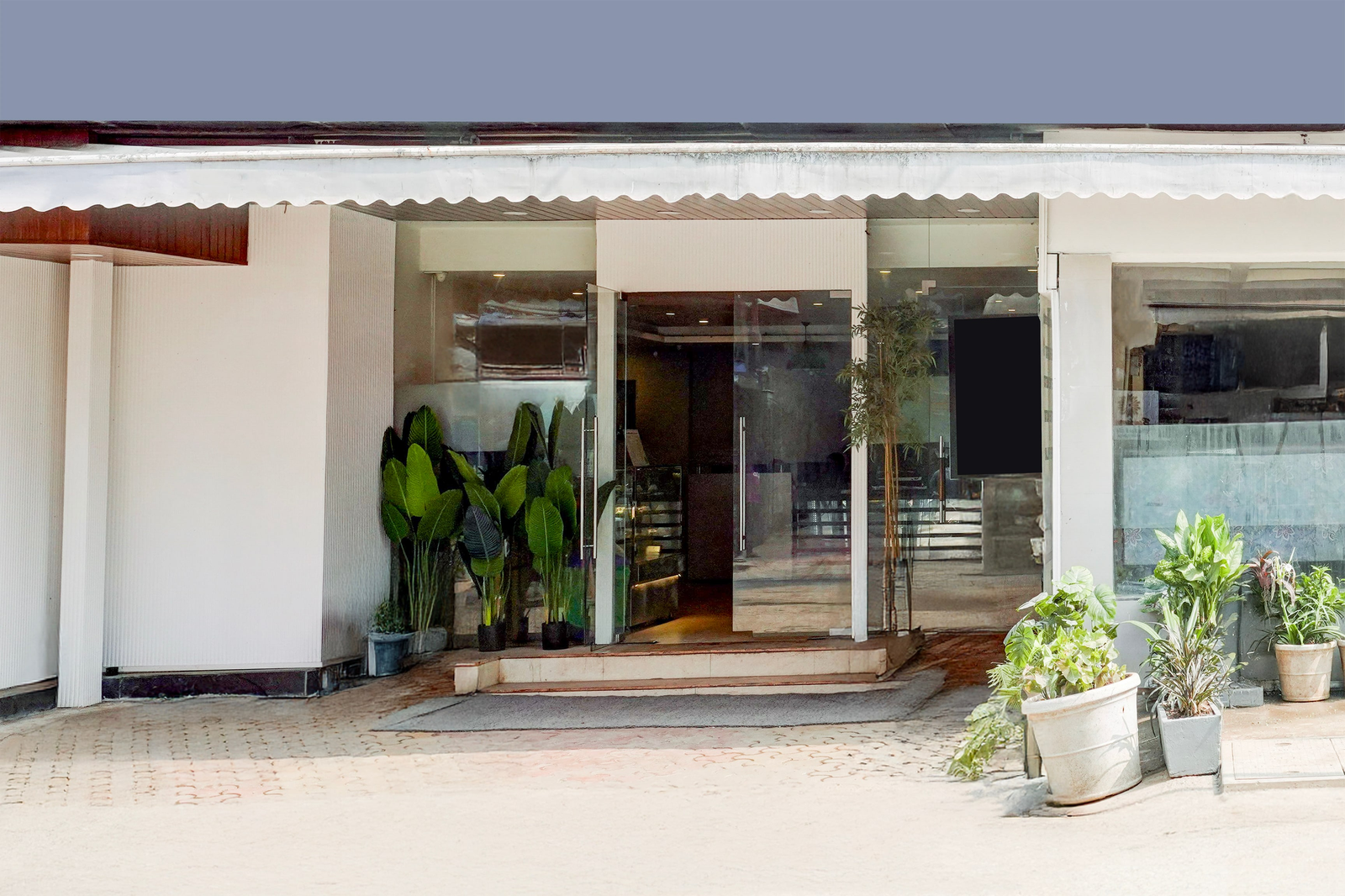 townhouse khar the habitat