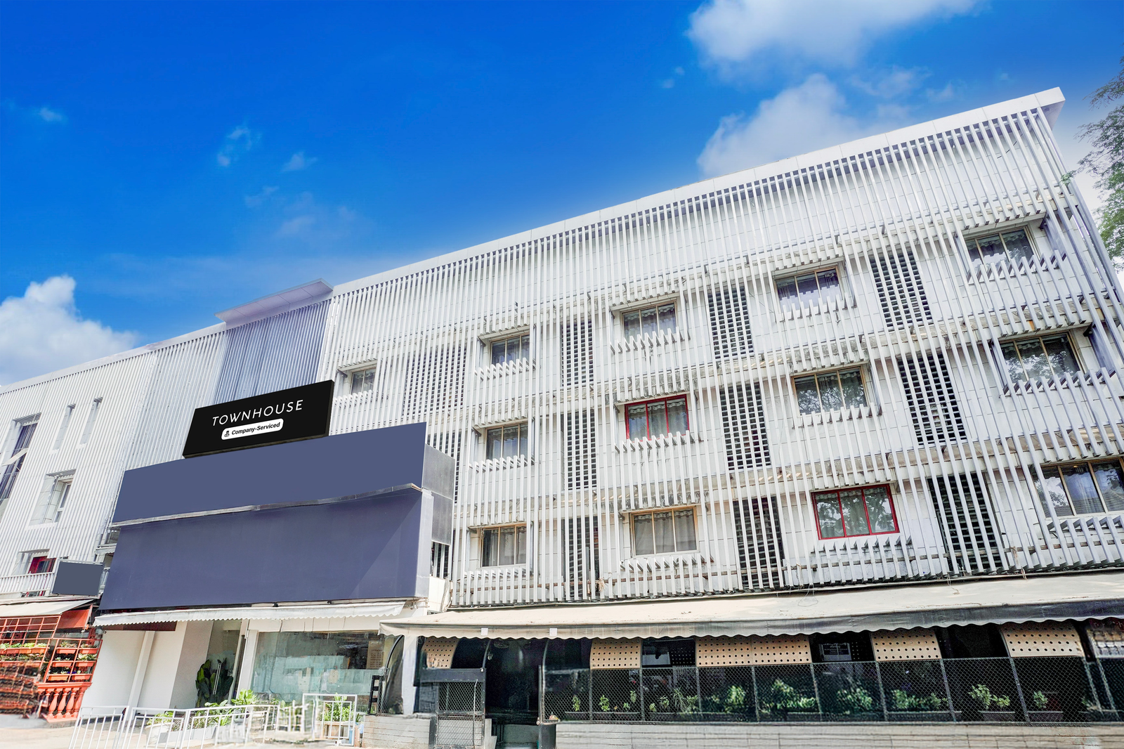 townhouse khar the habitat