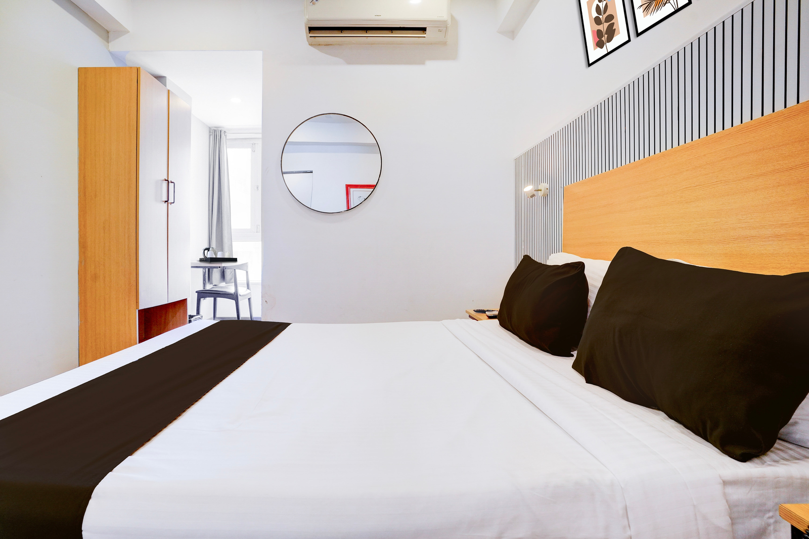 townhouse khar the habitat