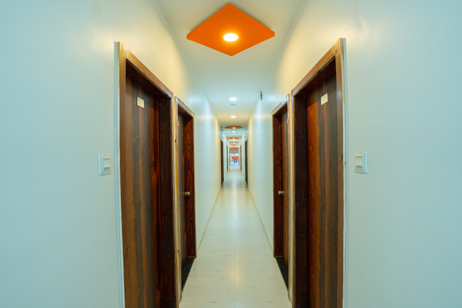 itsy hotels aaditya inn tathawade