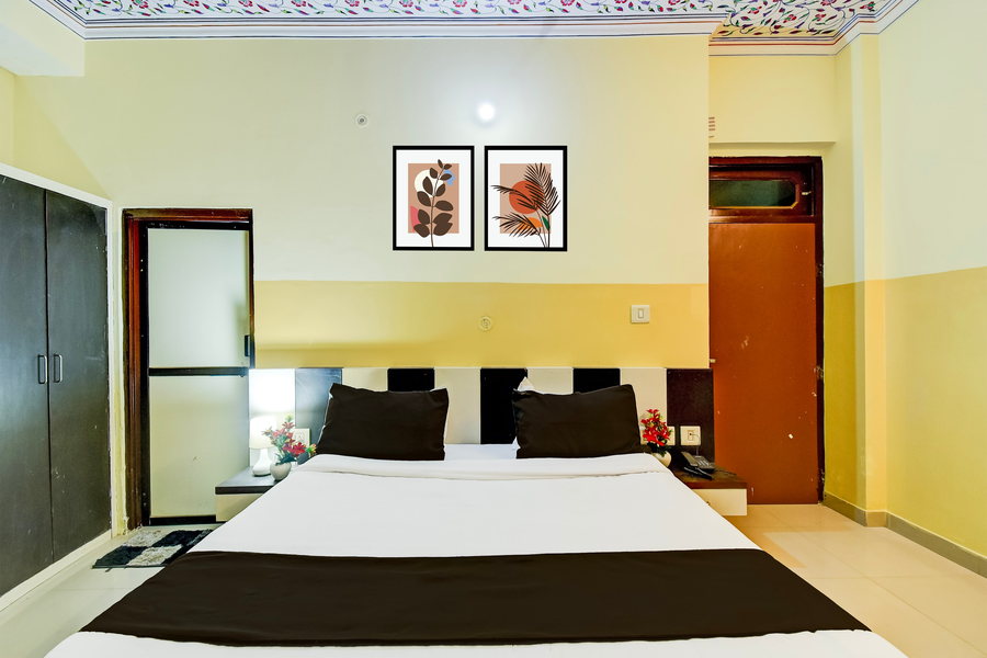 hotel o ramgarh mod near hawa mahal