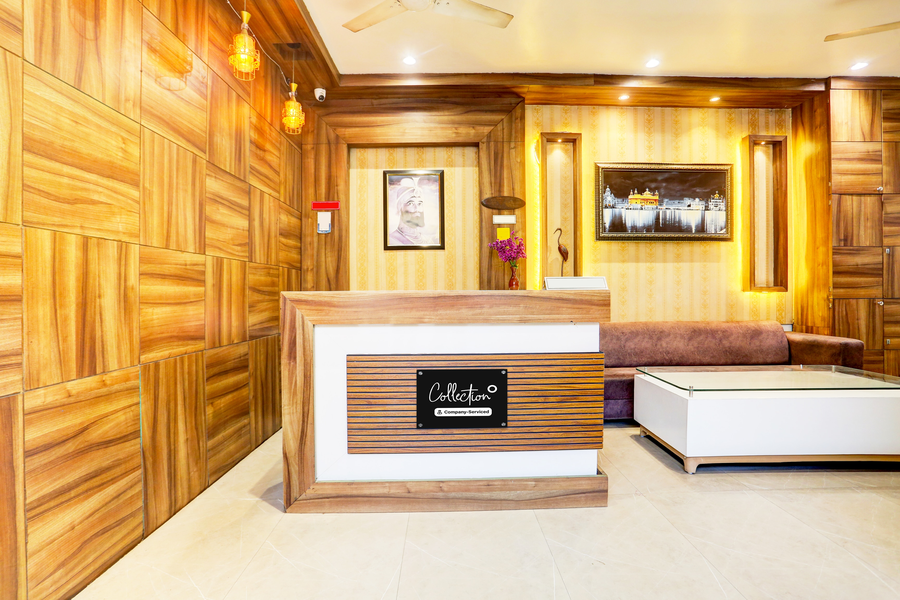 Super Collection O Amritsar Near Bus Stand,GT Road,3 star