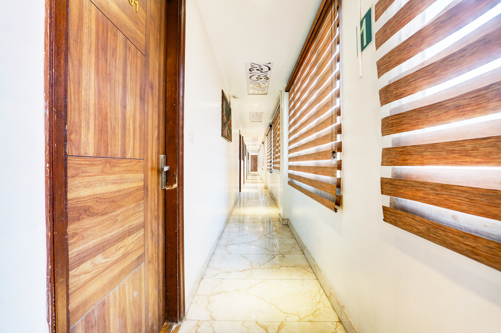 Super Collection O Amritsar Near Bus Stand,GT Road,3 star