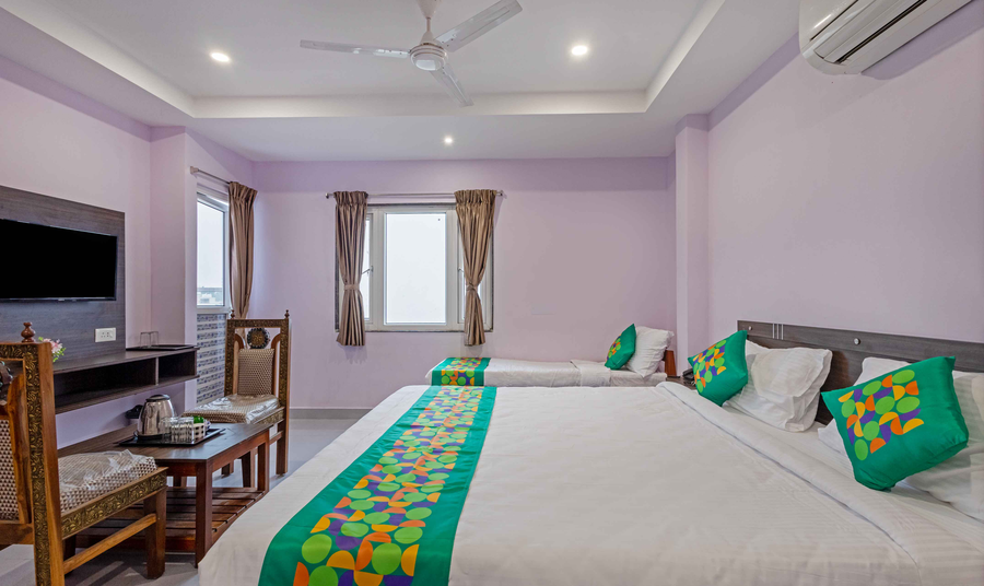 treebo sri vi ka residency