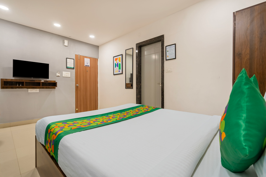 treebo de alphabet gachibowli