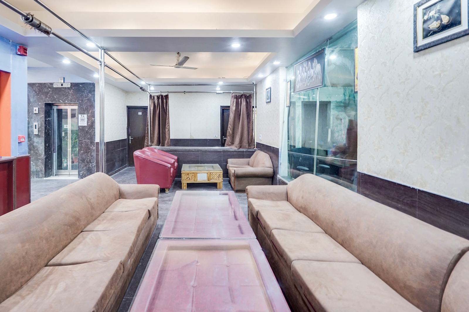 super townhouse maithli marg sector 55 formerly red roof
