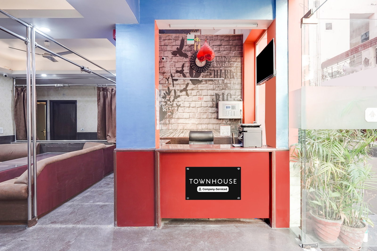 super townhouse maithli marg sector 55 formerly red roof