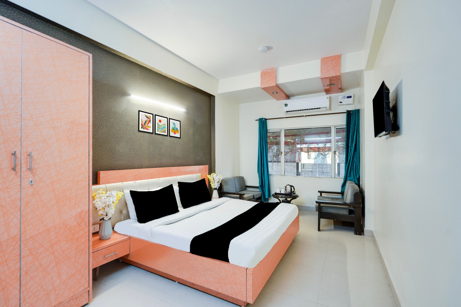 super townhouse maithli marg sector 55 formerly red roof