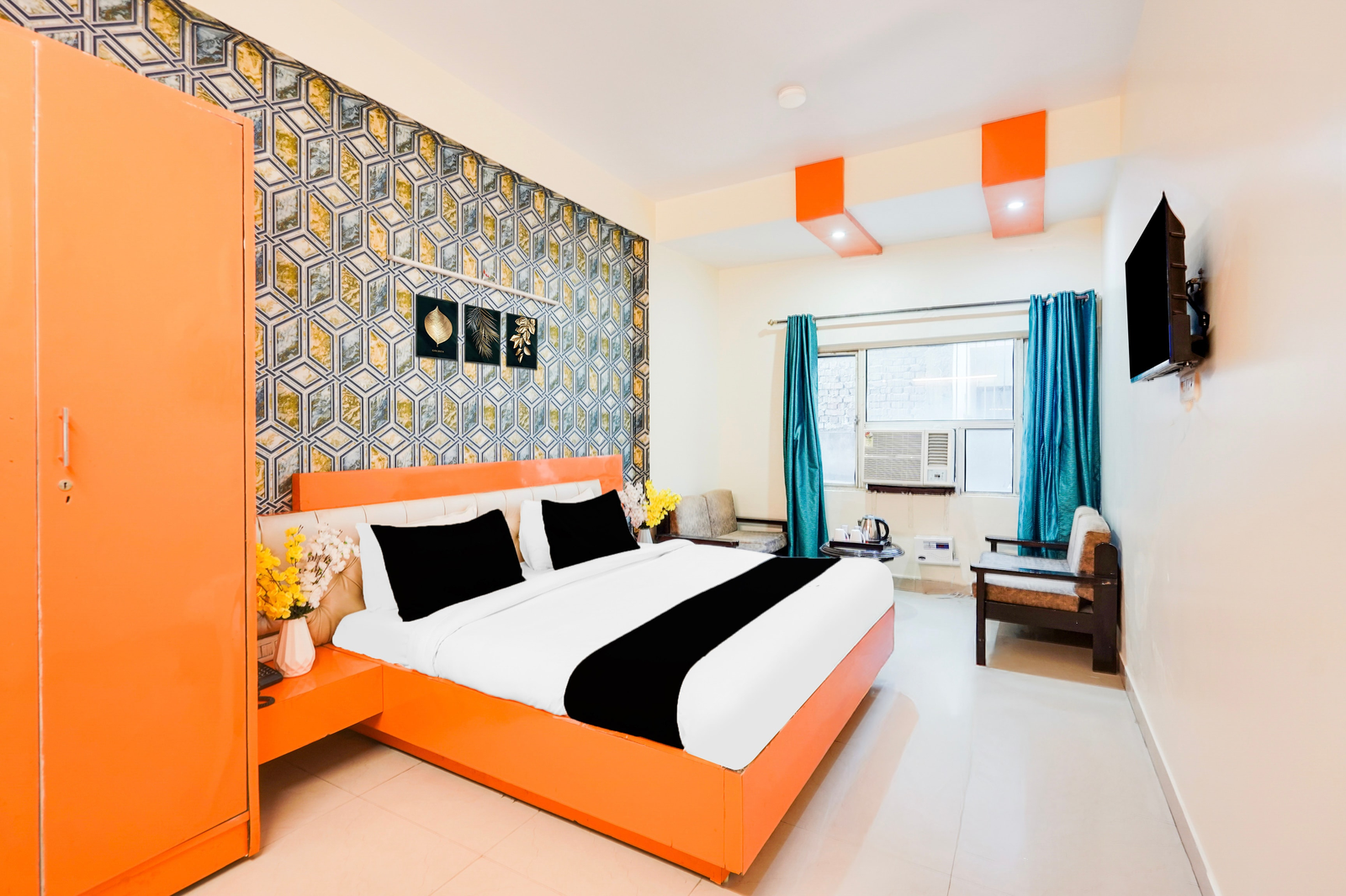 super townhouse maithli marg sector 55 formerly red roof