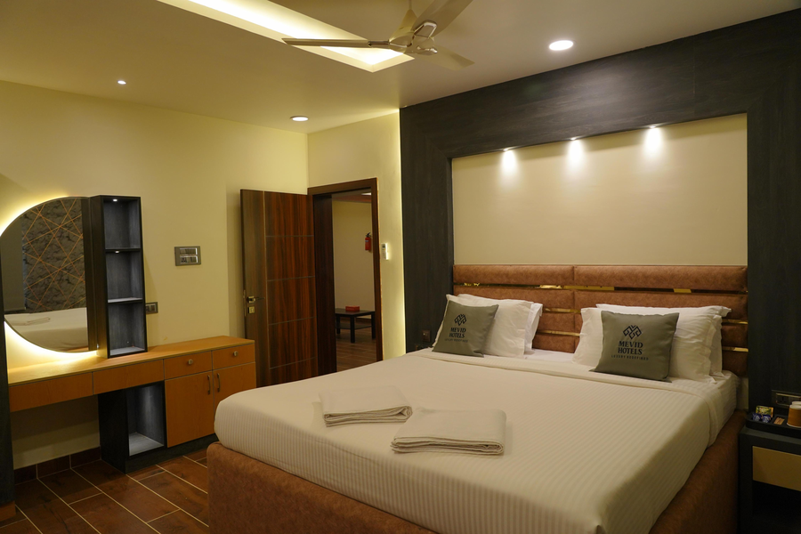 mevid hotels 10kms from rajiv gandhi international airport
