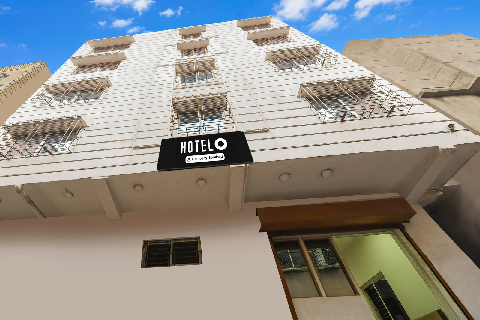 super hotel o uttar panchanna