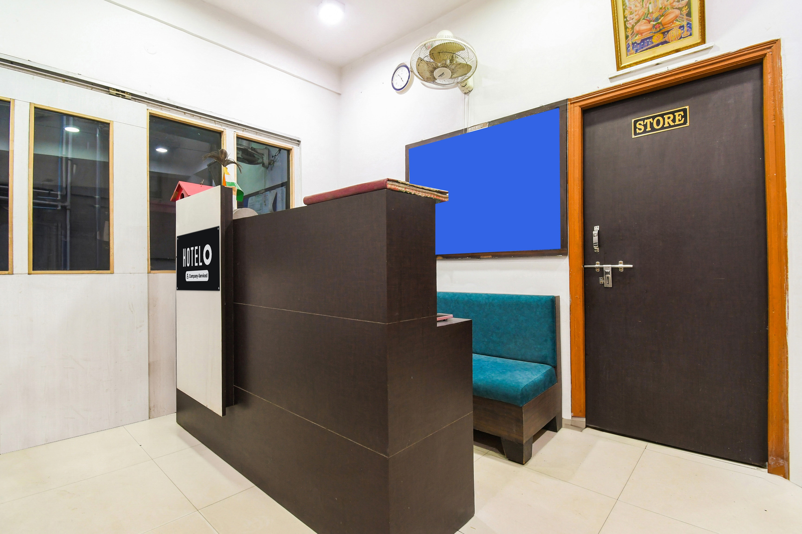 super hotel o uttar panchanna