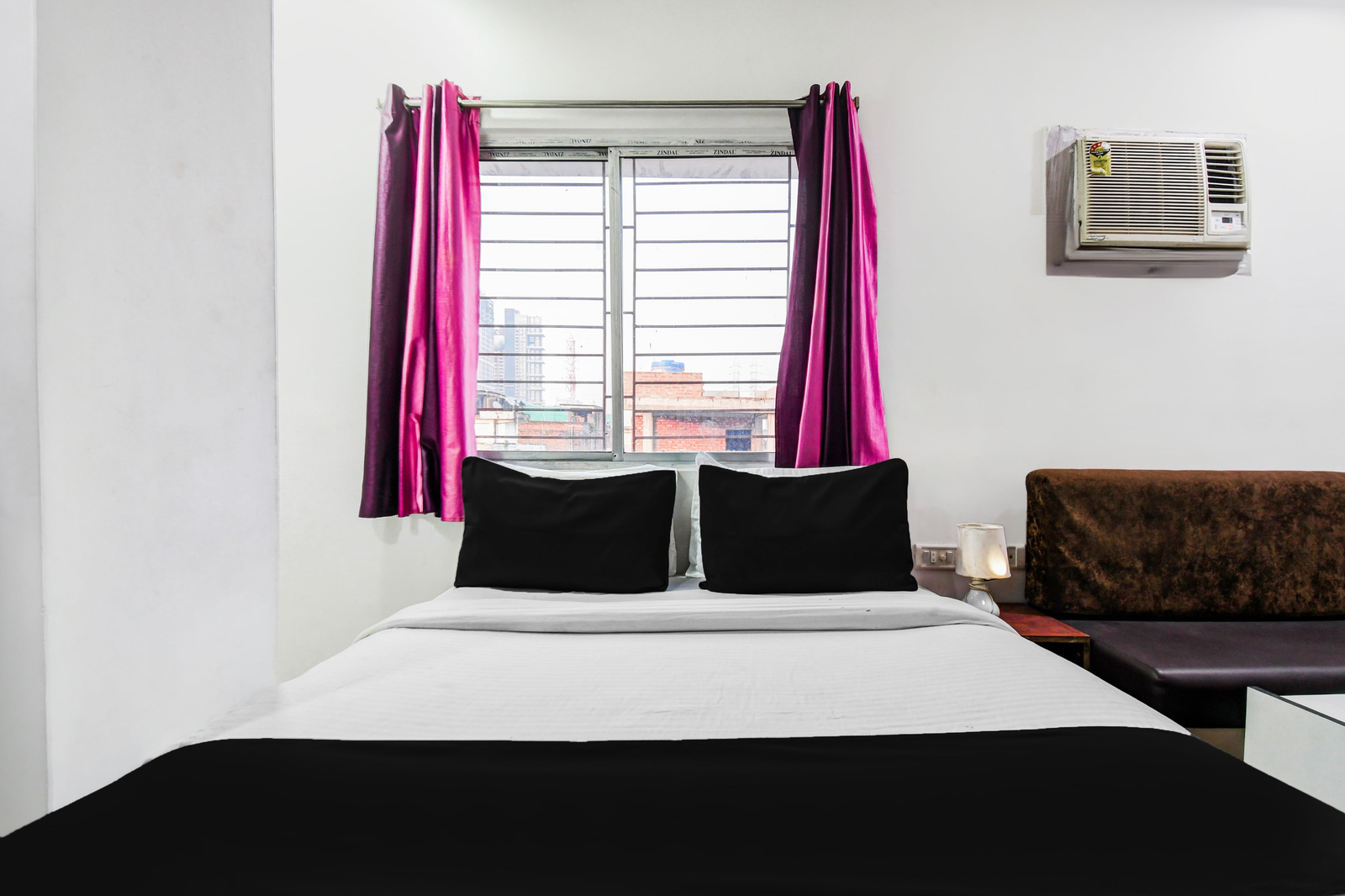 super hotel o uttar panchanna