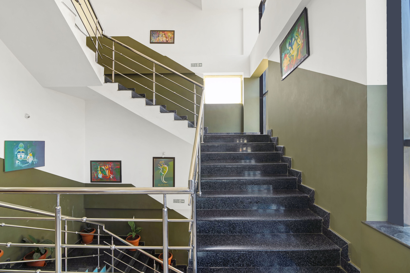 Super Collection O Chikmangaluru Near Railway Station,,3 star