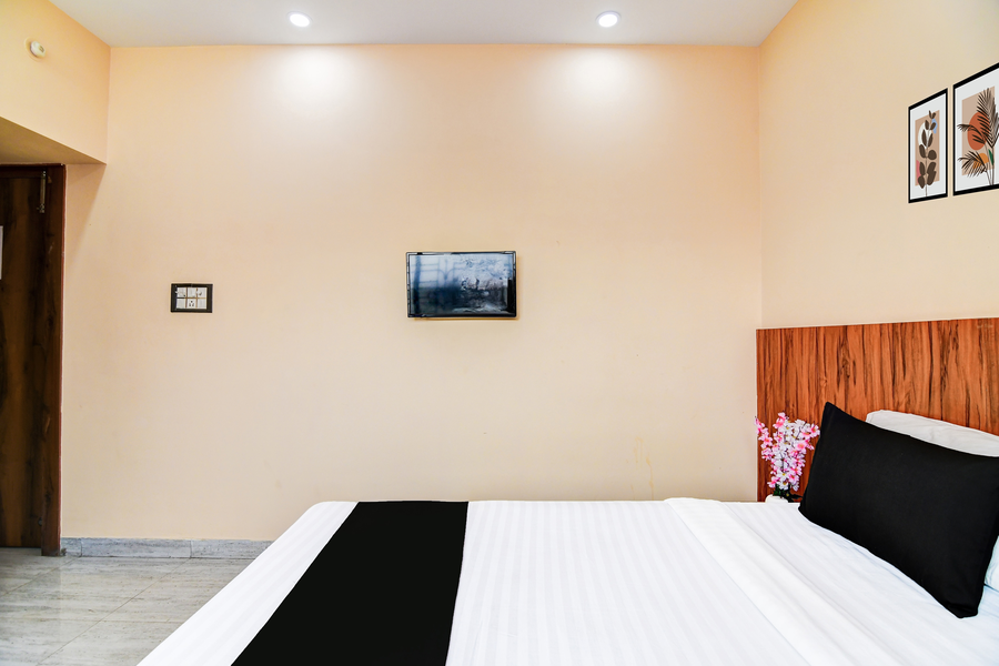 super hotel o dumdum thana more formerly bimla regency