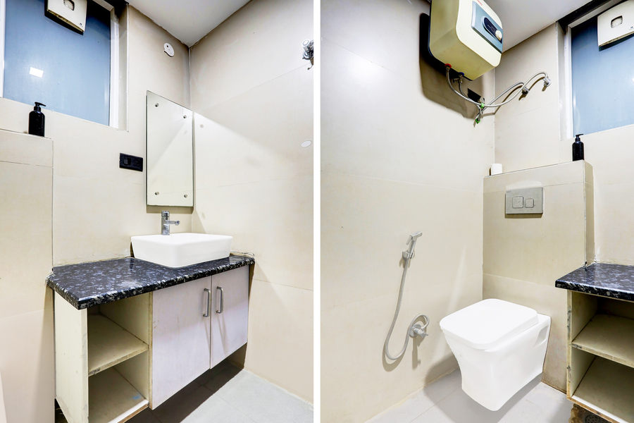 super townhouse sector 52 near artemis hospital