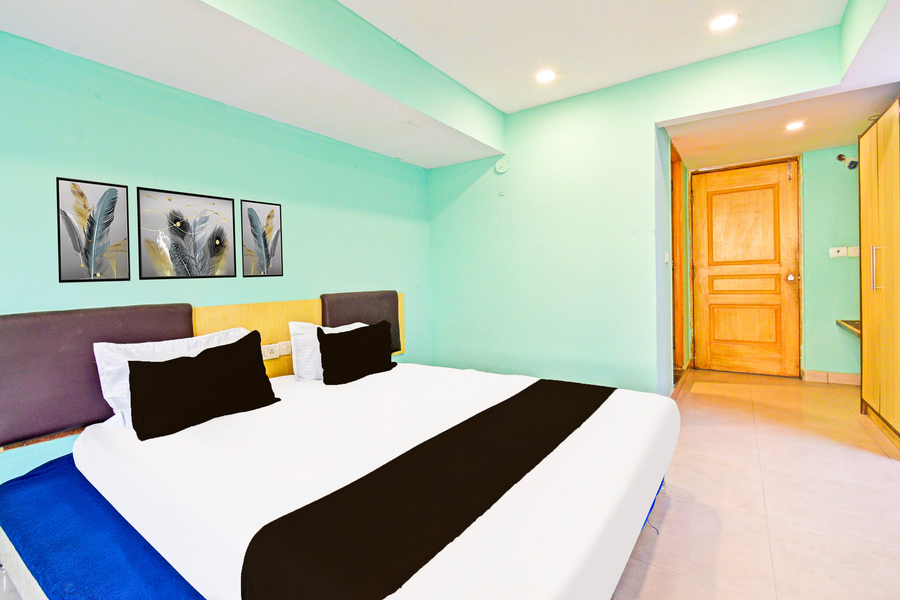 super townhouse ameerpet balkampet road