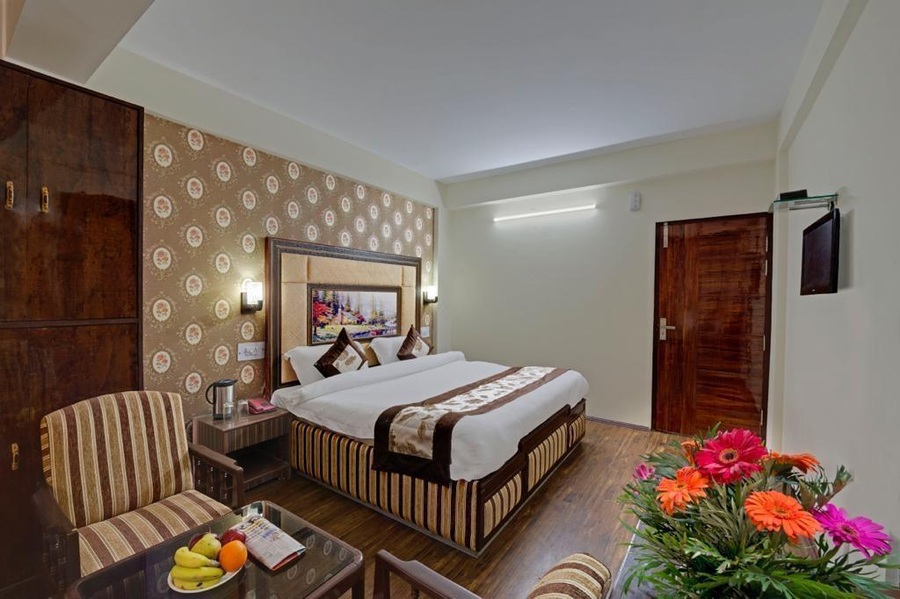 Hotel Ankit Palace,Naggar,2 star