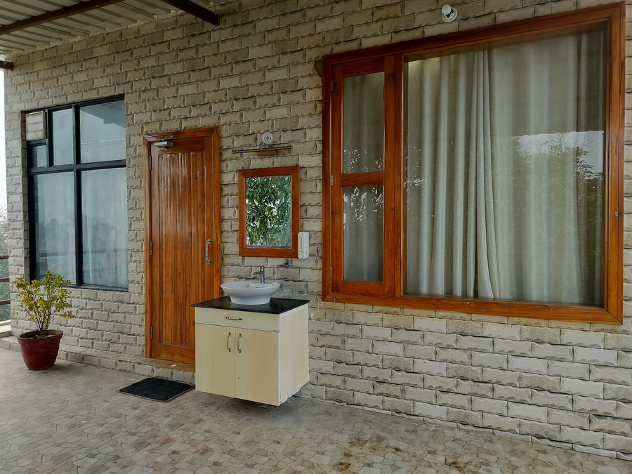 nayana bene hotels jim corbett