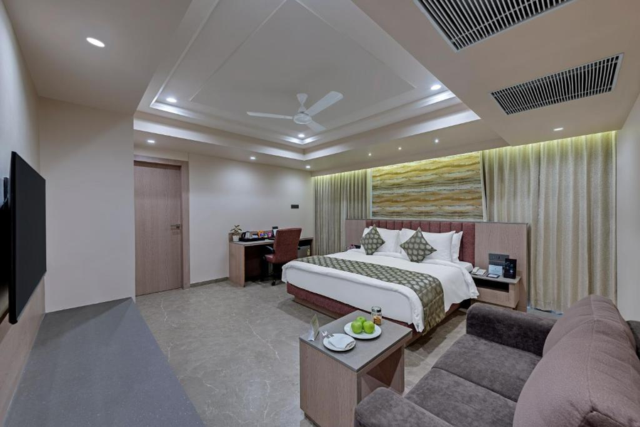 Hotel Chain