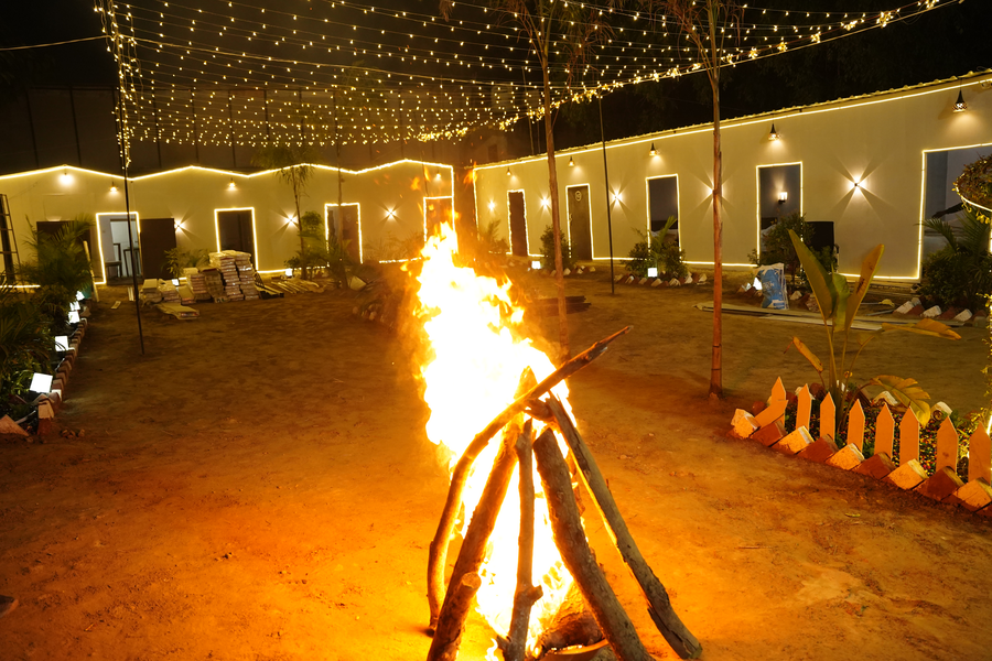 Maha Kumbh Mandapam,,3 star