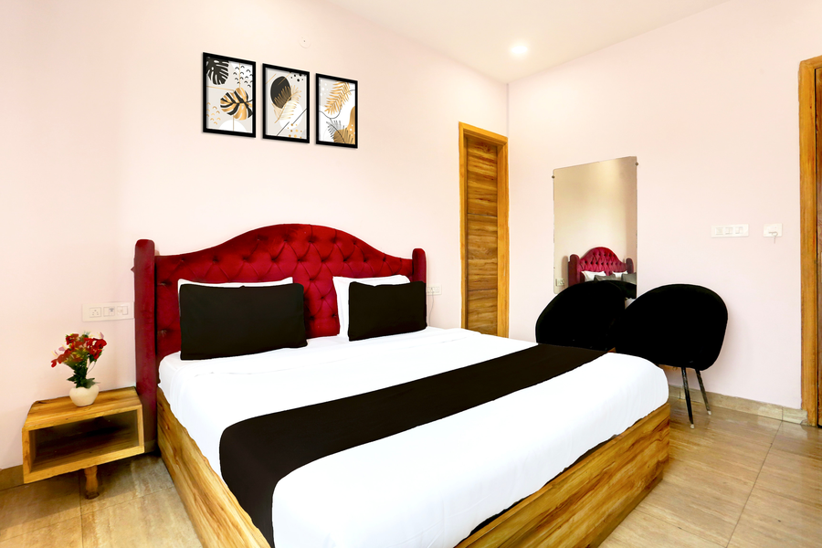 townhouse ajit nagar near golden temple