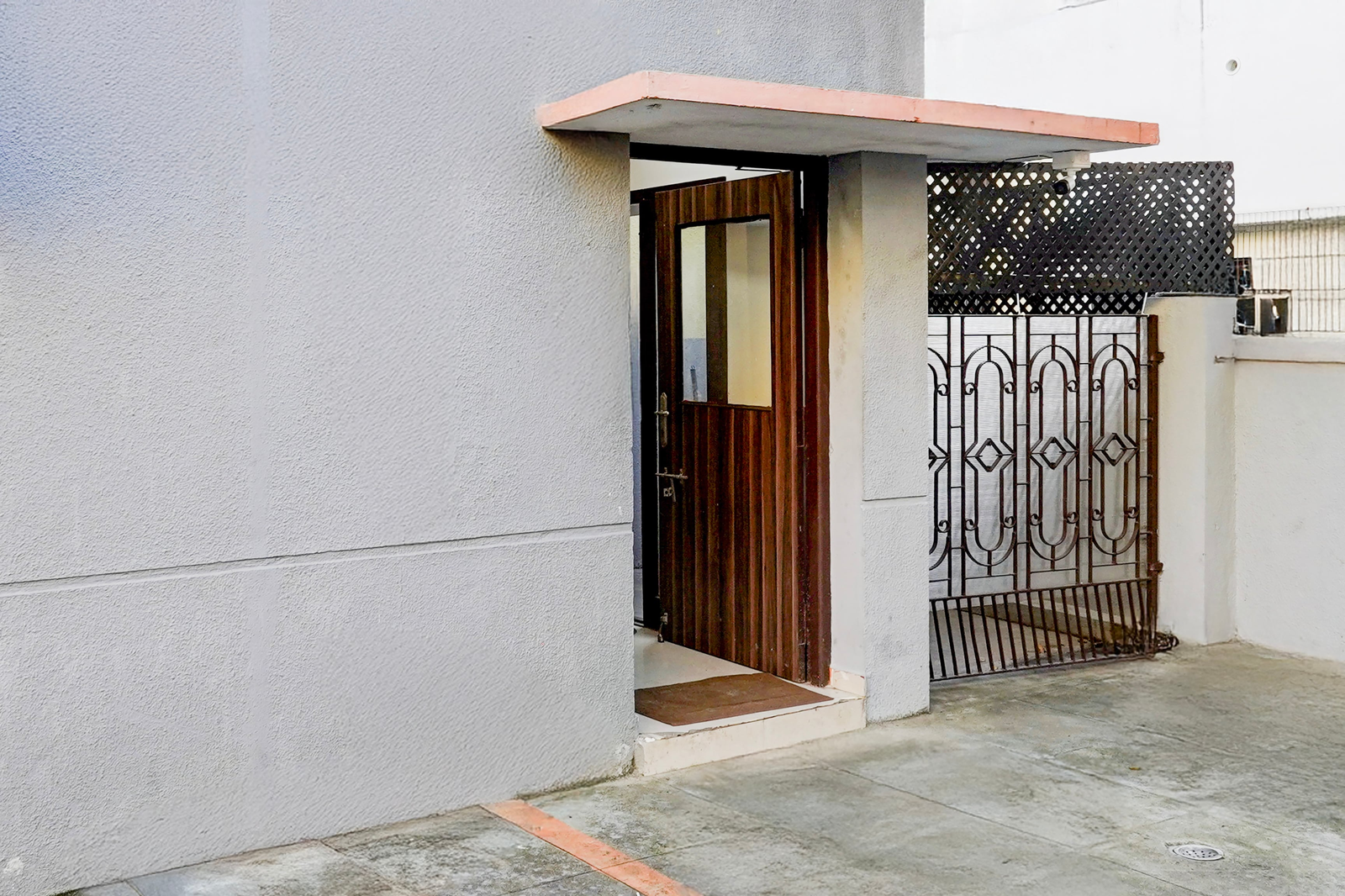 hotel o ramapuram near srm university