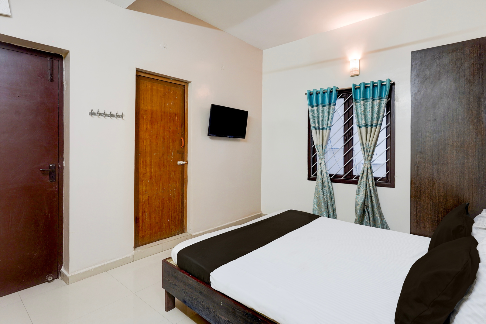 hotel o ramapuram near srm university