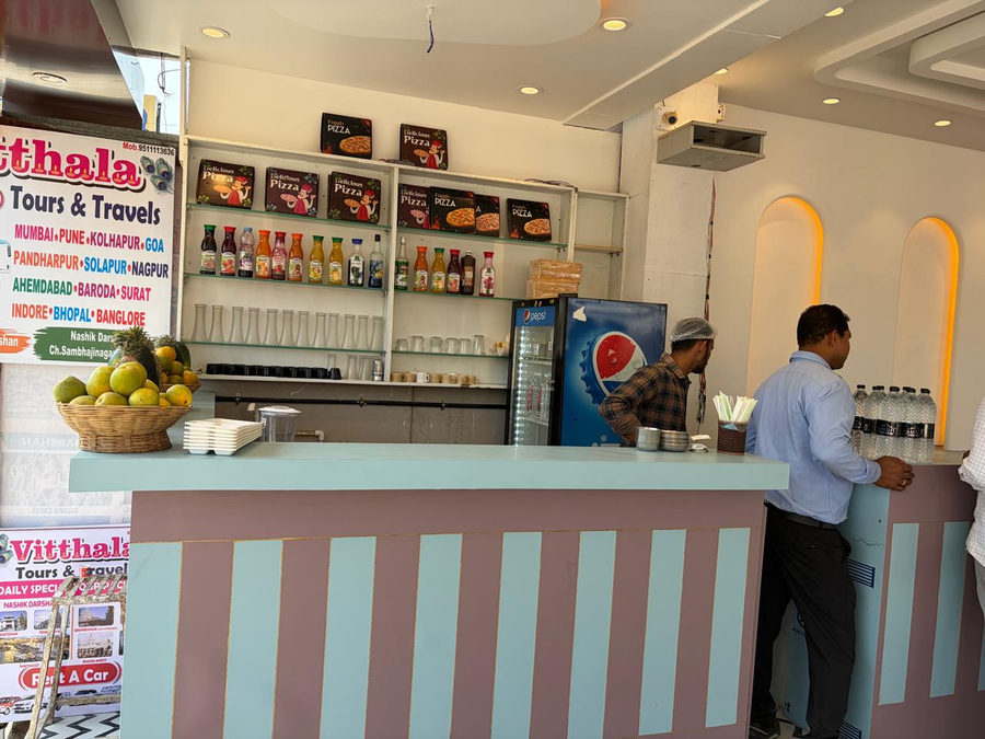 Hotel Mathura Inn,Near Sai Baba Temple,3 star