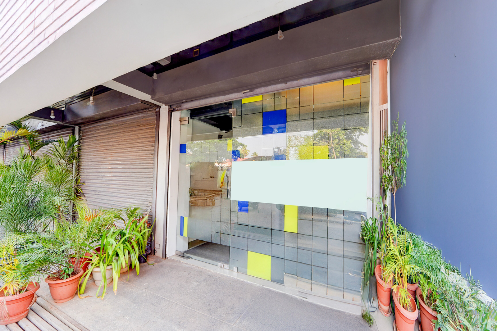 Super Townhouse Oak Mangalore,,3 star