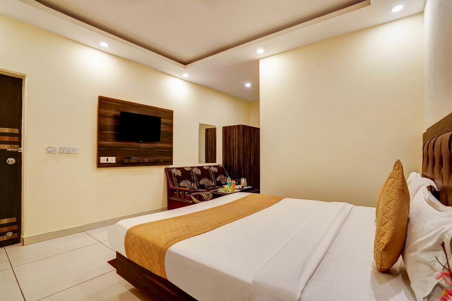 hotel city lite near igi airport by rmaap group