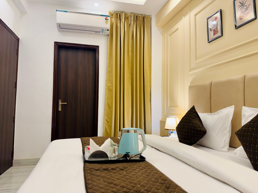 hotel classic crowne