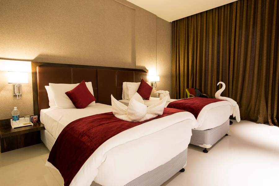 the t hotels