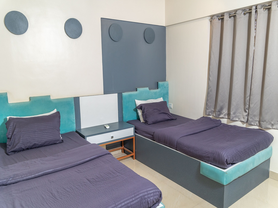 copper 11 service apartments sb road shivaji nagar pune