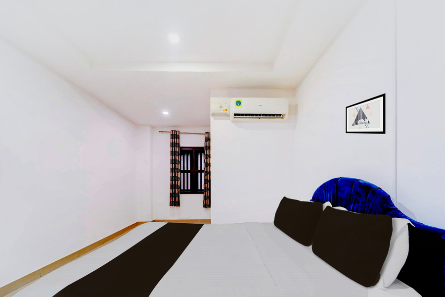 super hotel o kunnamangalam near bus stand