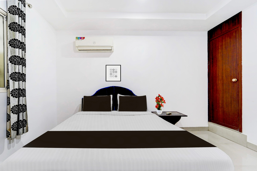 super hotel o kunnamangalam near bus stand