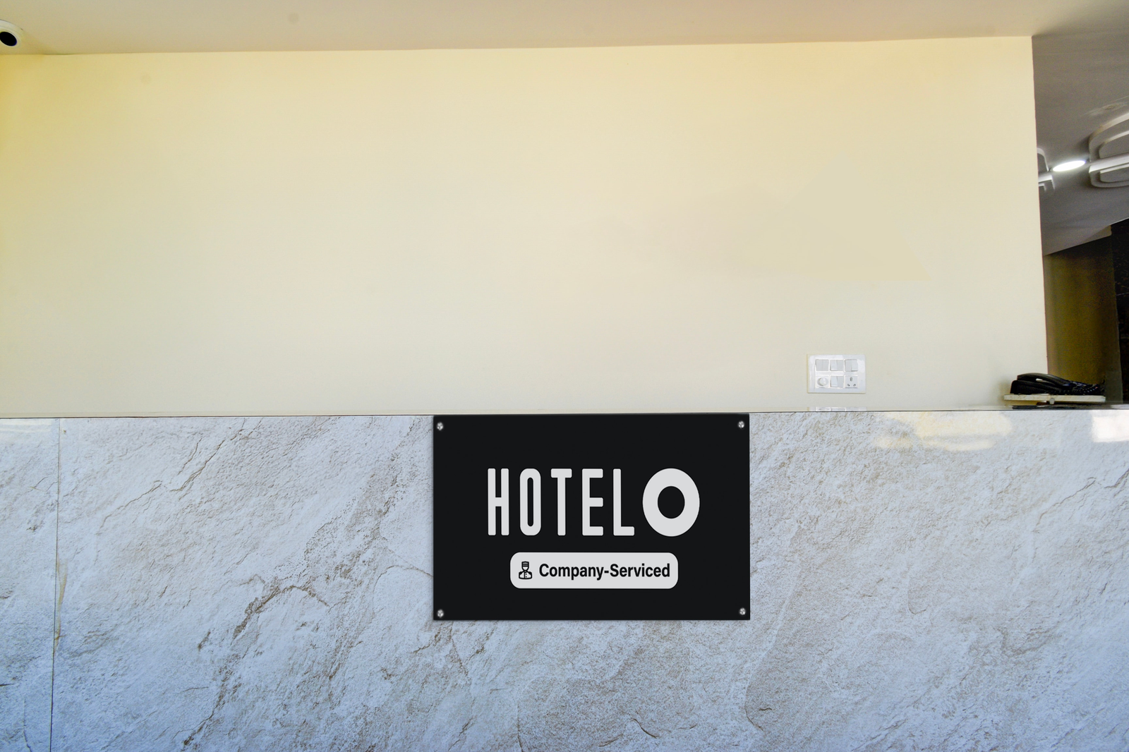 super hotel o bolligudem