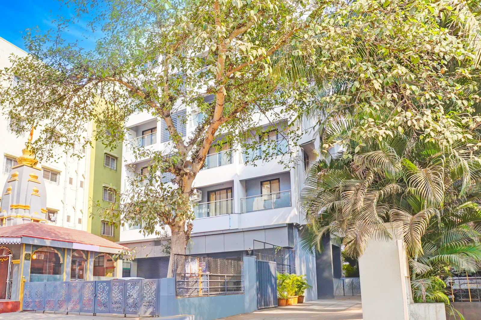 Townhouse Amanora Park Town Formerly Samrat Inn,,3 star