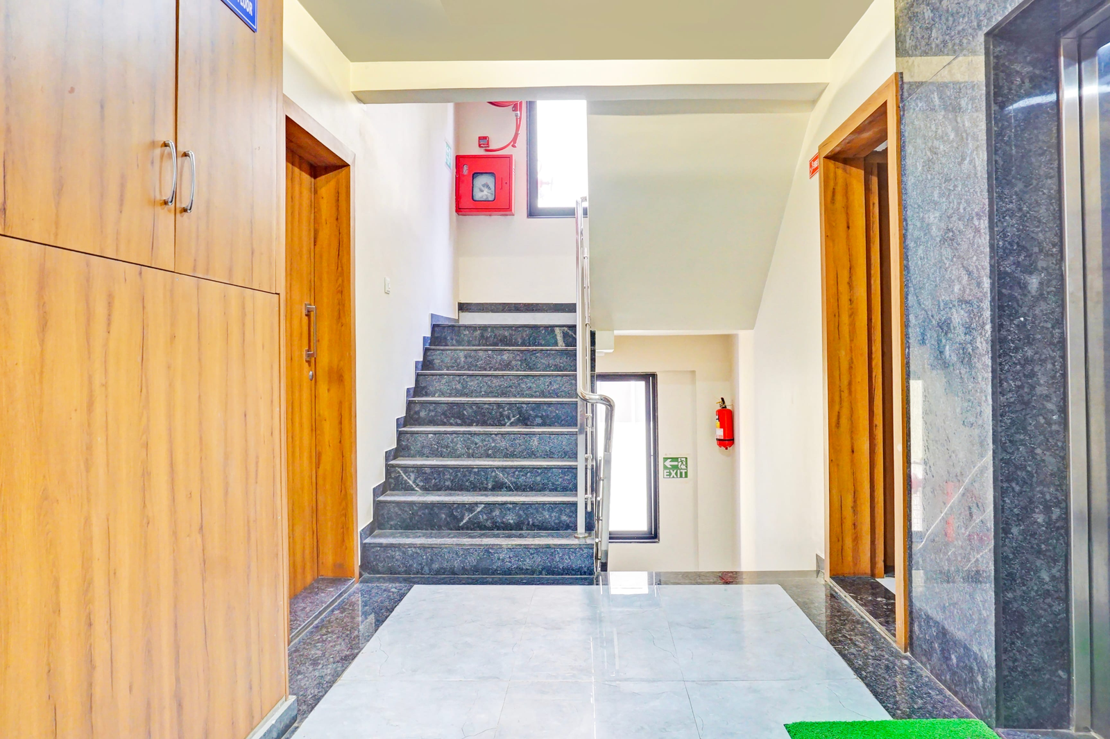 Townhouse Amanora Park Town Formerly Samrat Inn,,3 star
