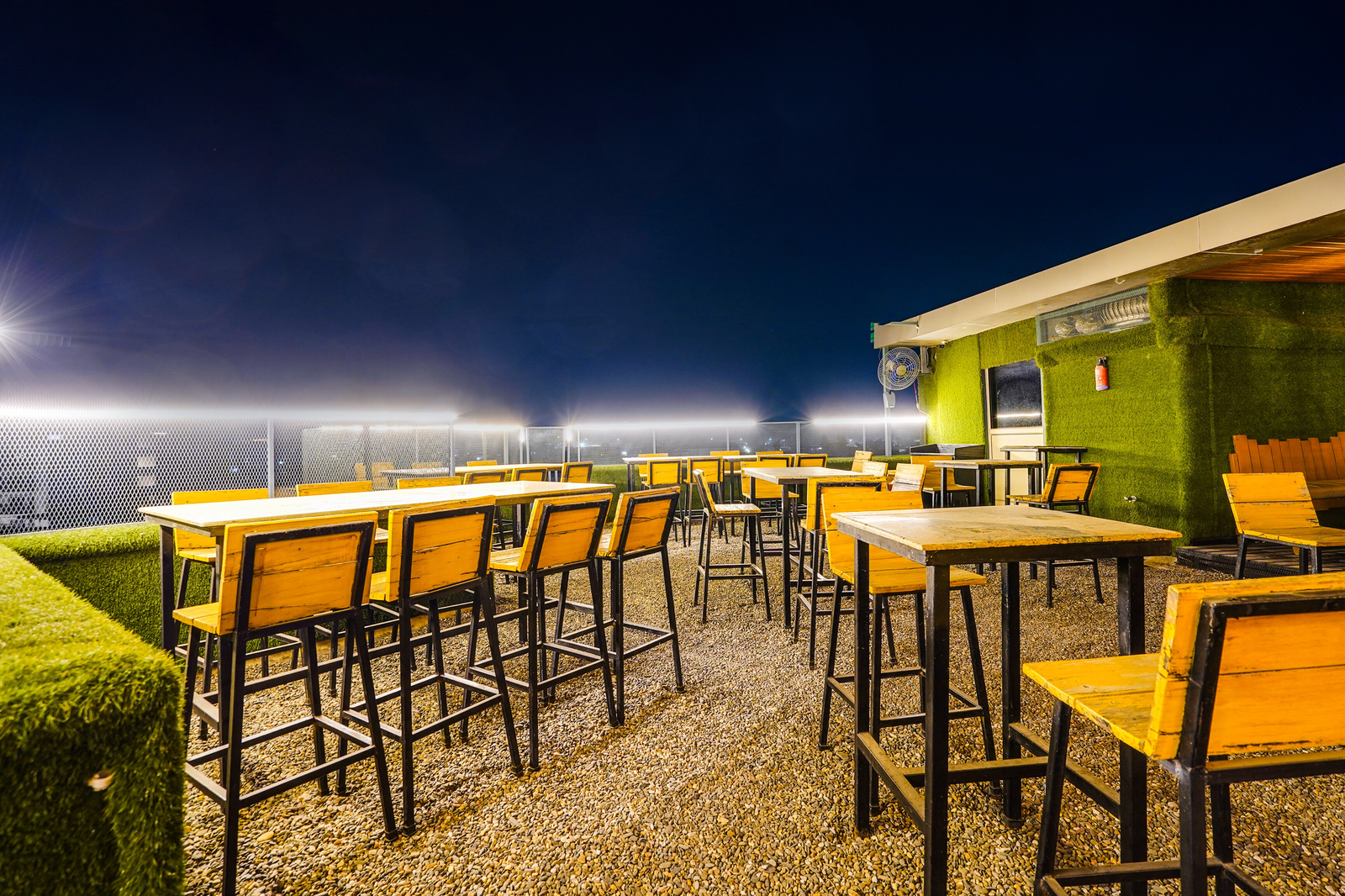 super townhouse oak silver city chowk formerly hw residency