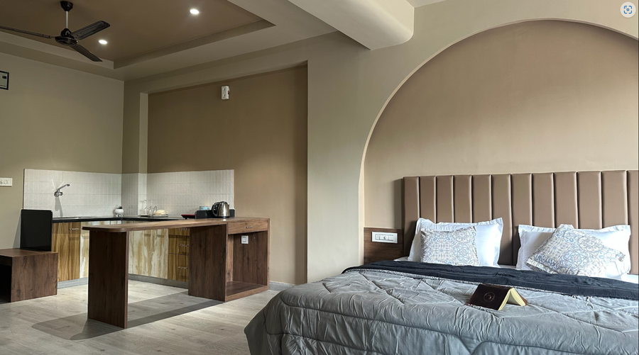 hued a boutique stay