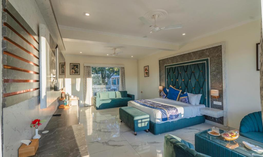 river heritage resort