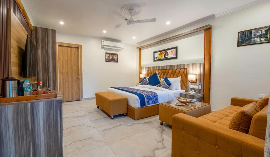 river heritage resort