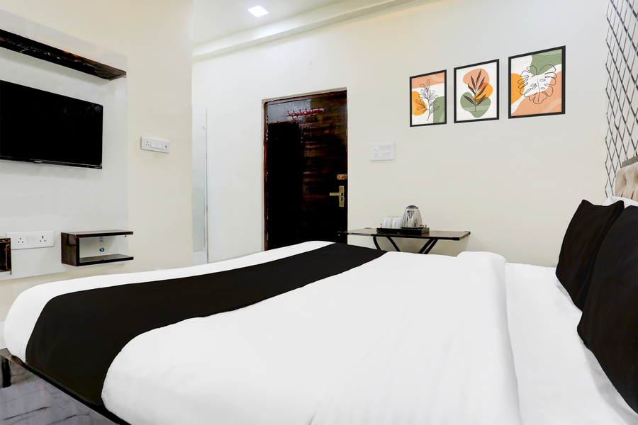 super hotel o kalyanpur near iit kanpur