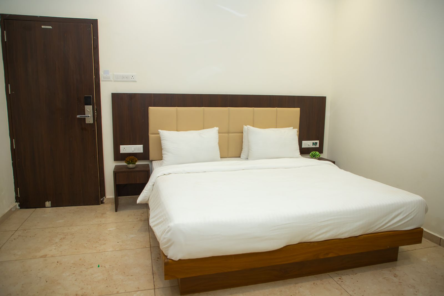 Leena Resort,Jambughoda>>Ekta Nagar,3 star