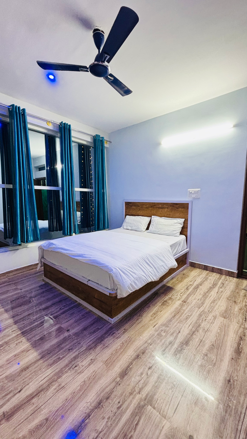 iroomz ssv hotel 30 km from bangalore