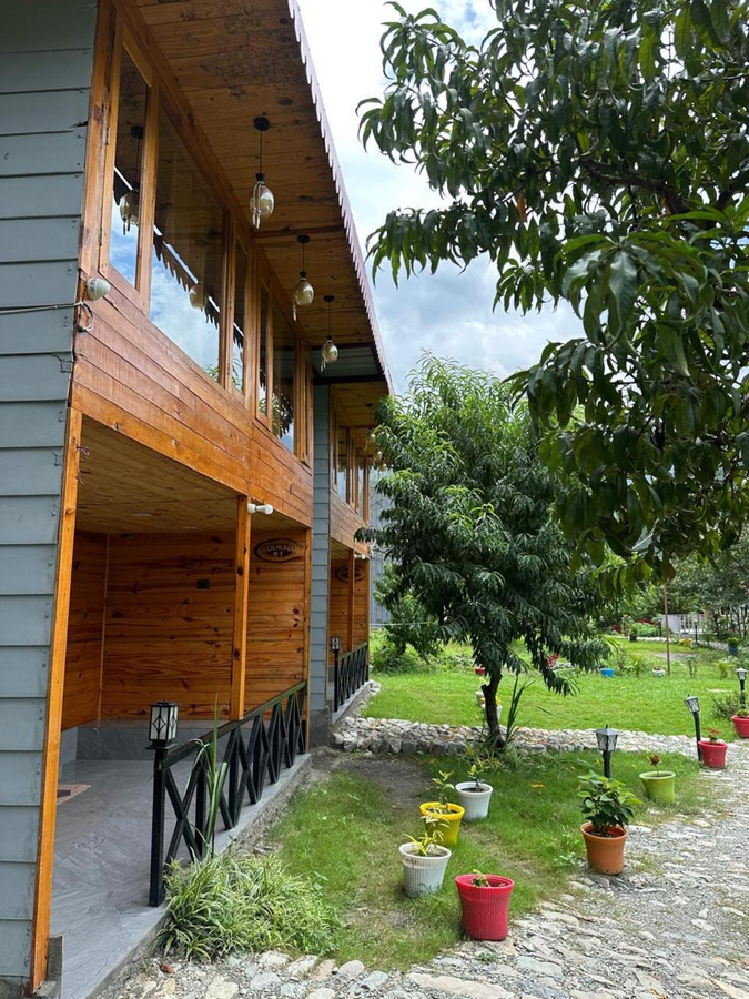 cabana riverside resort