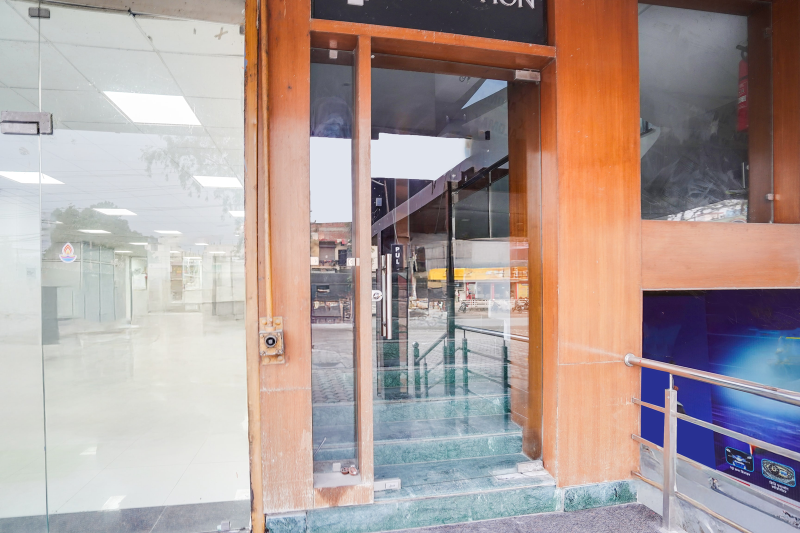Super Townhouse Selaqui Chakrata Road,,3 star