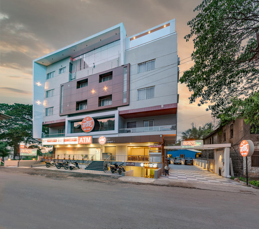 hotel agatya miraj
