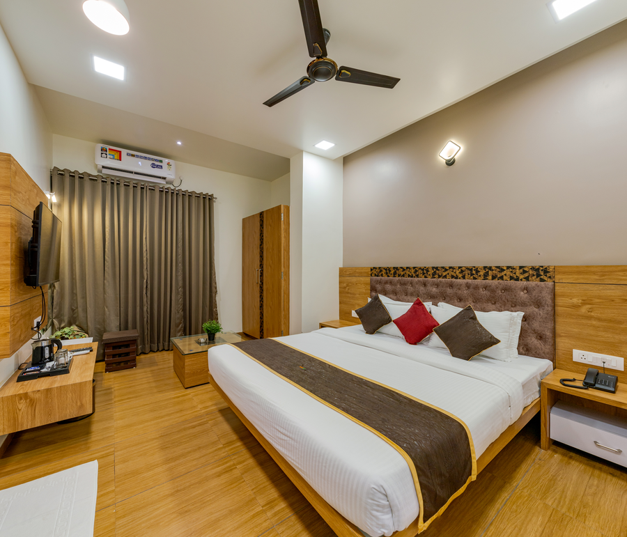 hotel agatya miraj